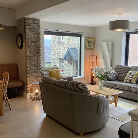 Apartment Retreats Harbour Lights